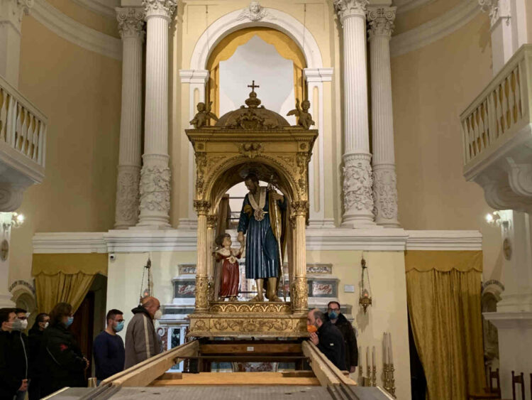 San Giuseppe a Giarratana, ieri sera la “scinnuta”