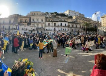 Guerra Ucraina: sit in per la pace a Modica