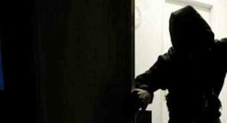 Sventato un furto in via Domenico Tempio a Catania grazie all’intervento del personale dell’istituto di vigilanza “The Guardian”.