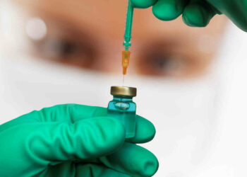 Vaccino Johnson&Johnson, Ema segnala nuovo effetto collaterale