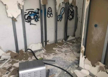 Atto vandalico ai campetti di Comiso: furia distruttiva inusuale FOTO