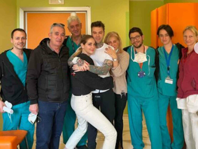 Fedez dimesso dal San Raffaele: sto bene. Tornare a casa per me sarà tornare a vivere