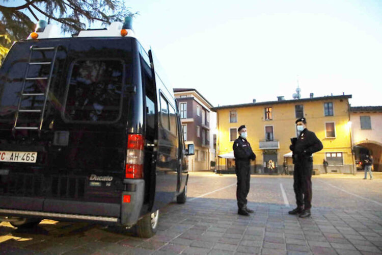 Rapito e seviziato per 5 giorni: liberato 28enne