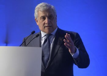 Governo, Tajani: “Su fisco e giustizia serve confronto”