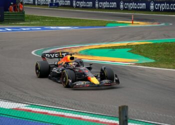 Doppietta Red Bull a Imola, vince Verstappen e Leclerc 6°