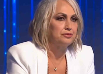 Amici, la Celentano su Nunzio: io lo voglio bene! parla così perchè è siciliano