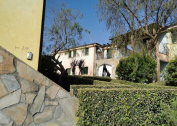 Anziani aggrediti dal figlio con una fiocina: in fin di vita