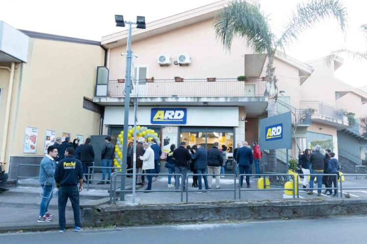 Ard Discount apre a Mascali