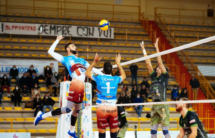 Un'indomita Avimecc Volley Modica saluta i playoff a testa alta