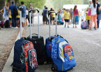 Bimbo autistico denigrato dalle maestre in chat, la mamma: parole d’odio