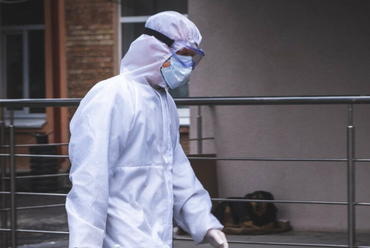 Covid Ragusa, 2937 positivi: morta una donna di Scicli