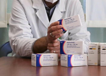 Covid, da oggi anche i medici di medicina generale possono prescrivere il farmaco antivirale Paxlovid
