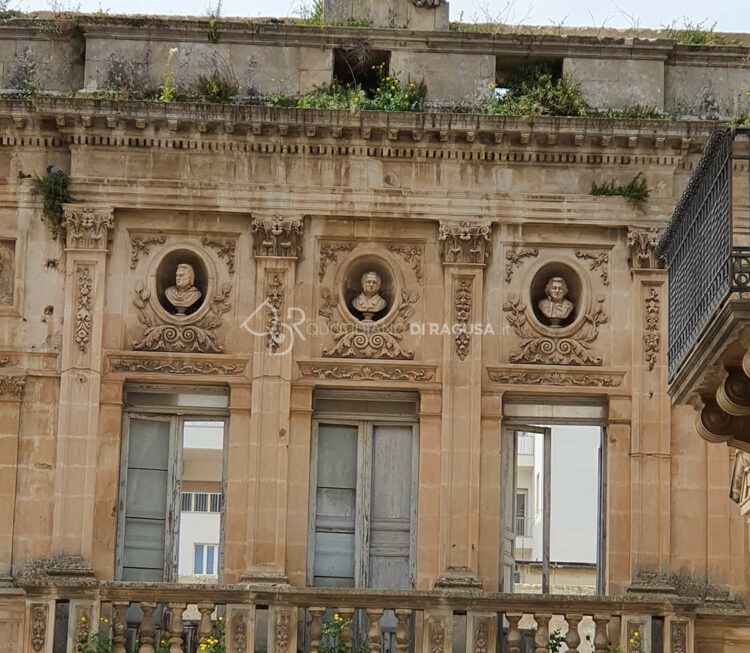 Crollo nel cantiere del Teatro della Concordia di Ragusa
