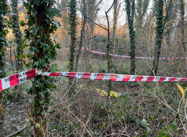 Donna morta a Trieste, Chi l'ha visto? Trovata impronta sacco nero