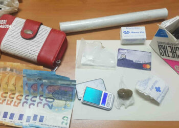 Due arresti per spaccio di droga a Pozzallo