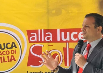 Cateno De Luca Sicilia Vera