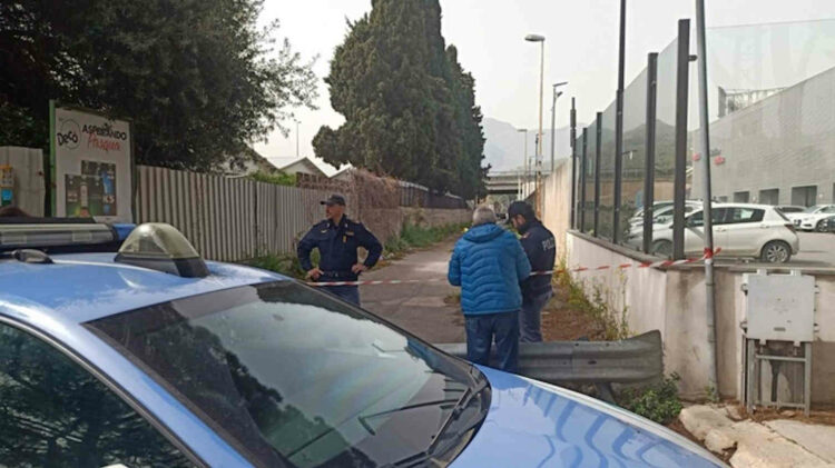 Giallo a Palermo, 45enne trovato morto in strada