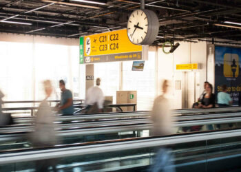 Green pass dal 1 aprile, aerei, bus e navi: ecco dove serve e le nuove regole