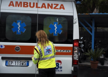 Incidente stradale, 19enne muore nel Palermitano