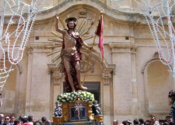 Scicli, il calendario dei fuochi pirotecnici per Pasqua 2025