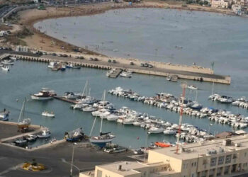 Lavori di dragaggio del porto piccolo: non si può più perdere tempo