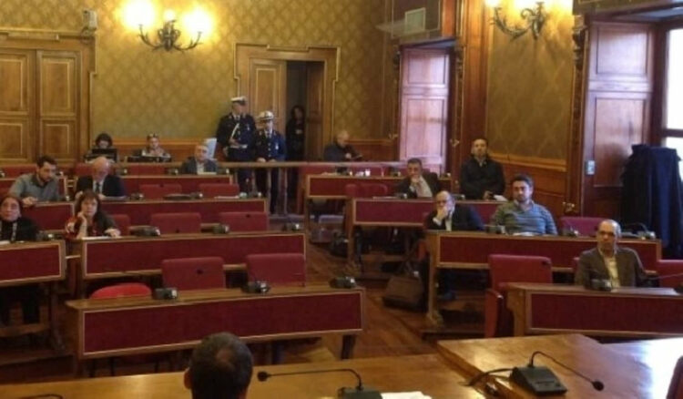 Ragusa, convenzione con Unict per corso laurea: atto votato grazie alla minoranza