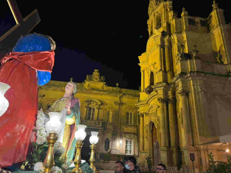 Settimana Santa a Ragusa, ieri la processione e oggi la chiusura del Quarantore
