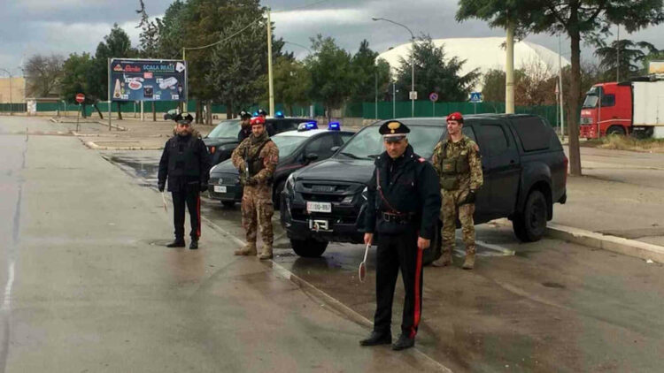 Vittoria, 26enne arrestato per droga a Scoglitti