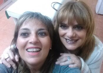 Sabrina e Carmen, sorelle gemelle separate alla nascita si ritrovano dopo 40 anni