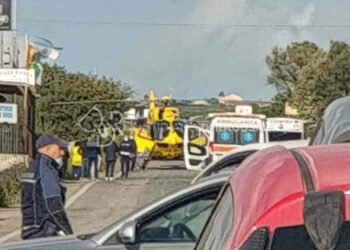 Incidente sulla Ragusa-Marina di Ragusa: motociclista in elisoccorso a Catania