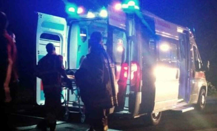 Incidente sulla Ragusa Catania, scontro frontale tra 2 auto: feriti