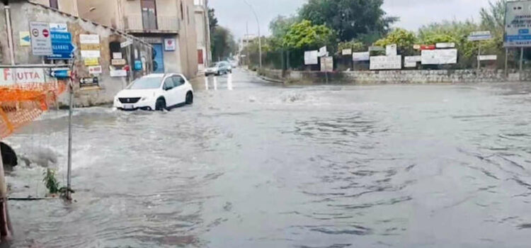 Maltempo a Palermo, allagamenti e grandine