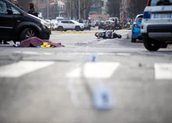 17enne morto in scooter: investito da poliziotto ubriaco