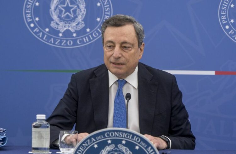 Dl aiuti, Draghi “Misure per proteggere gli italiani”