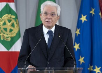 Ucraina, Mattarella “Dall’Ue risposta responsabile e positiva”