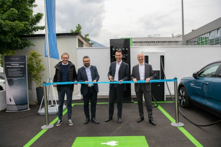 Volvo, inaugurata la prima stazione di ricarica veloce in Trentino