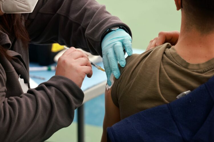 Covid Italia, 30.804 nuovi casi e 72 decessi in 24 ore