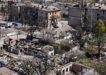 Ucraini ricacciano indietro i russi dalla zona di Kharkiv