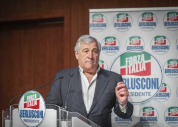 Tajani “Italia deve dare ok a sanzioni sul petrolio”