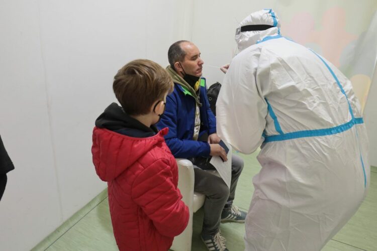 Covid Italia, 9.820 nuovi casi, 80 morti nelle ultime 24 ore