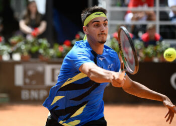 Ruud agli ottavi al Roland Garros, Sonego ko in 5 set