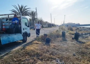A Pozzallo bonifica di spiagge e scogliere