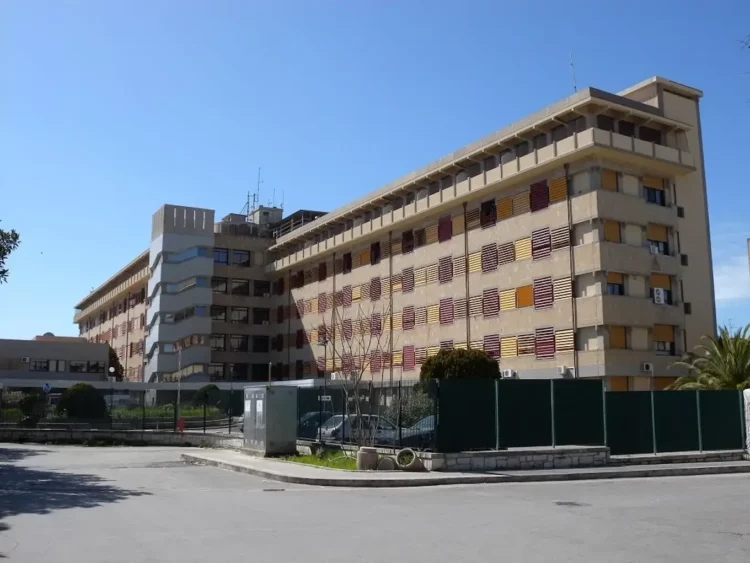 Covid Ragusa, contagi in calo: morte 2 donne