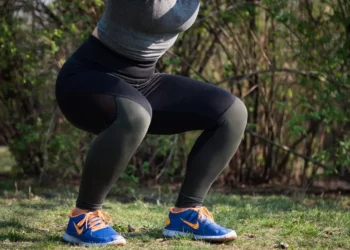 Dieta: quante calorie bisogna bruciare per dimagrire 1 kg?