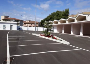 Parcheggio di corso Ho Chi Minh a Comiso sempre vuoto: lo si renda gratuito