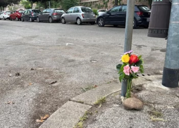 Ubriaco investe e uccide ragazza su marciapiede