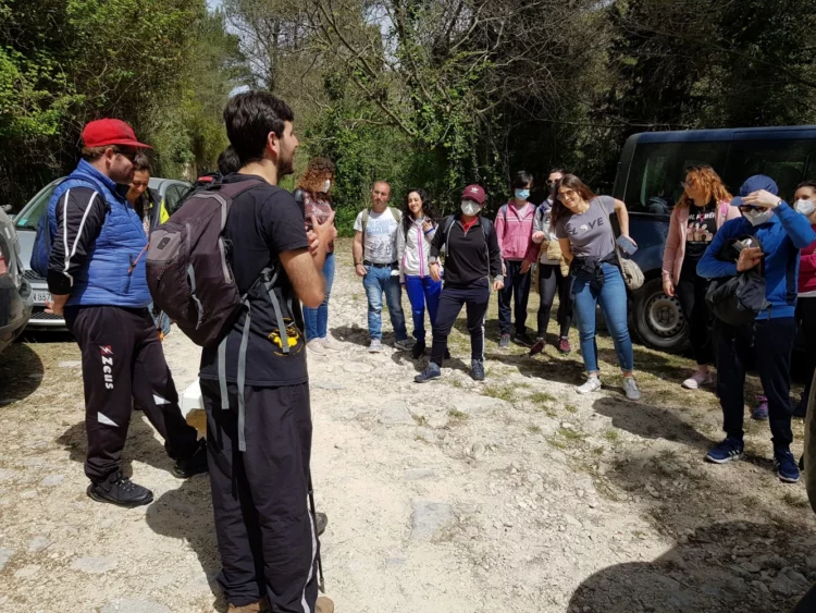Uici Ragusa, giovani in visita a Cava Misericordia