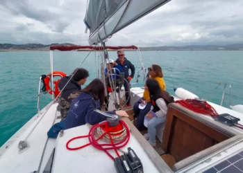 “Vela senza barriere” traversata solidale in barca a vela, in 7 tappe, fa rotta verso Pozzallo: sesta tappa. Approderà nella serata di oggi
