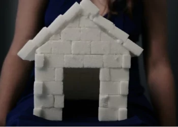 Ragusa, la galleria Clou lancia Spazio minimo