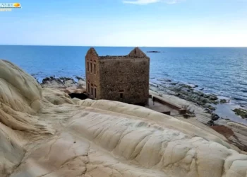 Sos Mareamico: ex caserma abbandonata a rischio crollo